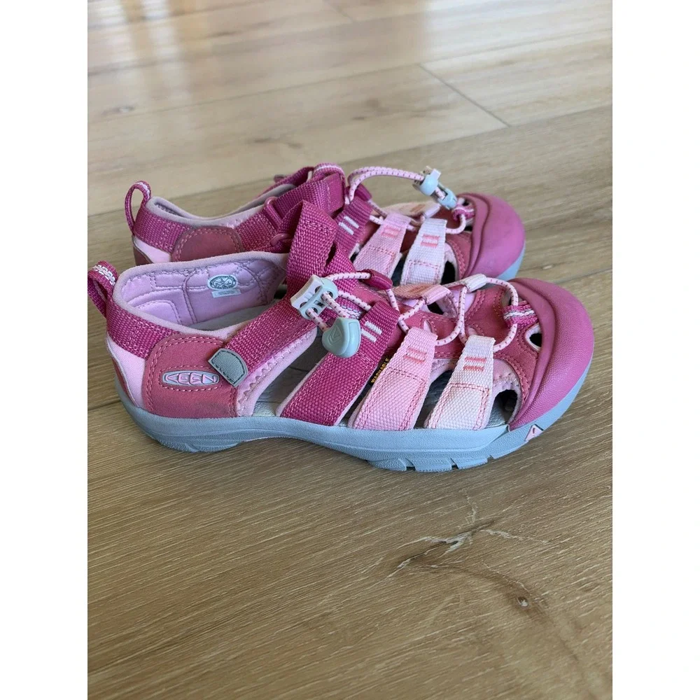 Keen Seacamp II CNX Kids Pink Water‎ Sandals Shoes 1021236 Size 3 US 35 EU
